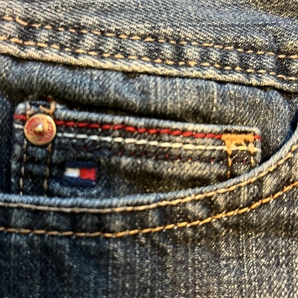 Tommy Hilfiger Jean shorts,  distressed markings, Sz 2, 4 1/2” inseam - Picture 9 of 9